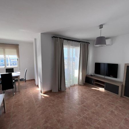 Apartamentos La Caleta Caleta De Velez Dış mekan fotoğraf